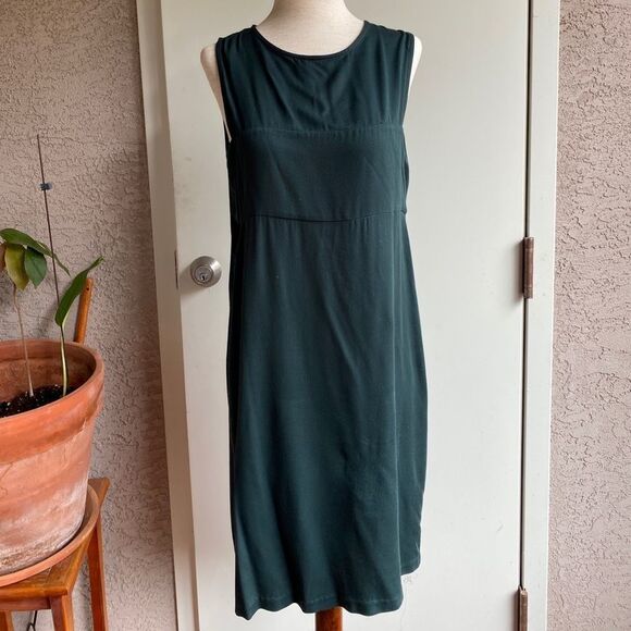 Green dress by F21 - Picture 5 of 11
